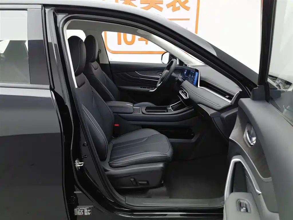 Venucia V DD-i 2023 110km iE version купить на сайте DeffCars