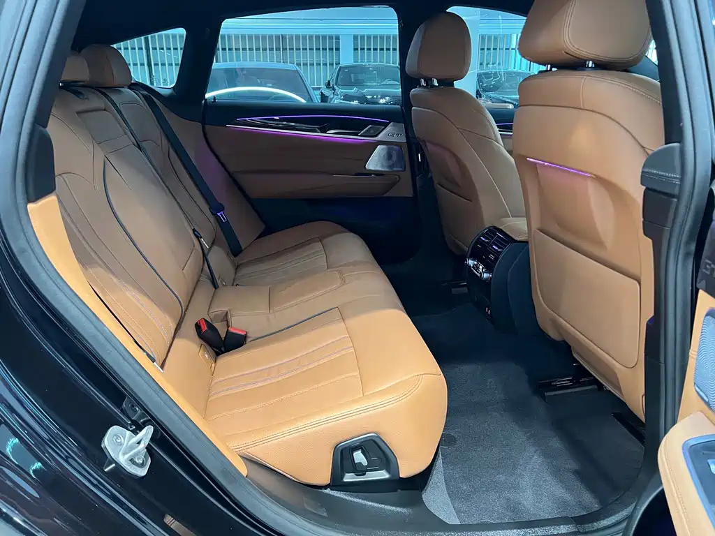 BMW 6 Series GT 2024 630i M Sport Bundle купить на сайте DeffCars