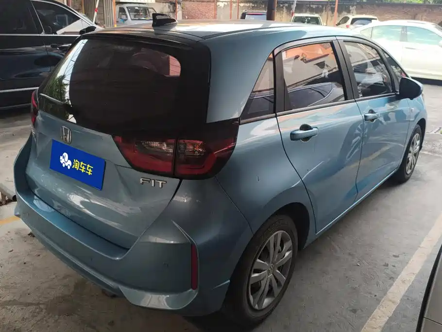 Fit 2021 1.5L CVT Trendy Edition купить на сайте DeffCars