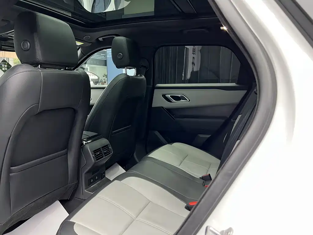 Range Rover Velar 2024 Dynamic SE купить на сайте DeffCars
