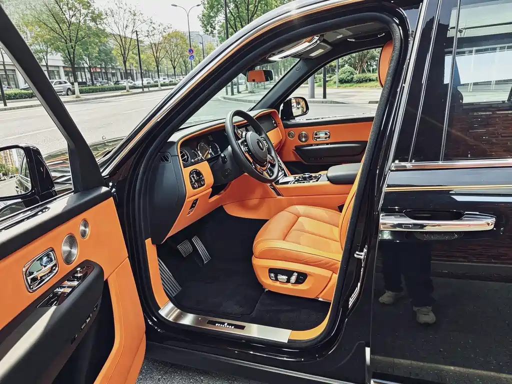Cullinan 2018 four-seat version купить на сайте DeffCars