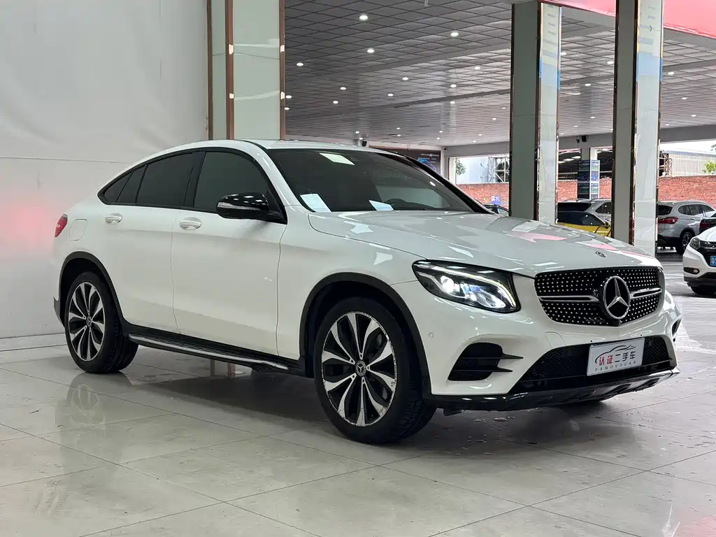 Mercedes-Benz GLC Coupe 2018 GLC 260 4MATIC Coupe SUV купить на сайте DeffCars