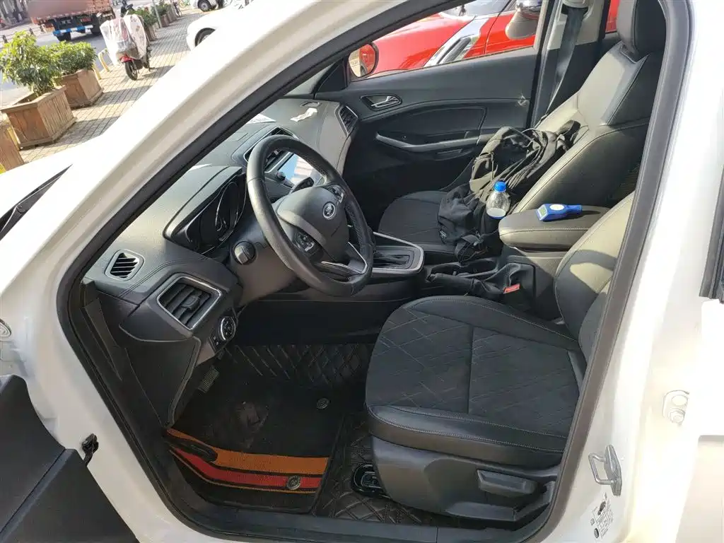 Forex 2019 facelift 1.5L automatic enjoyment type National VI купить на сайте DeffCars