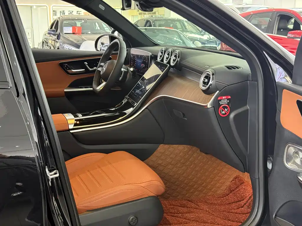 Mercedes-Benz GLC 2024 GLC 300 L 4MATIC Dynamic 5-seater купить на сайте DeffCars