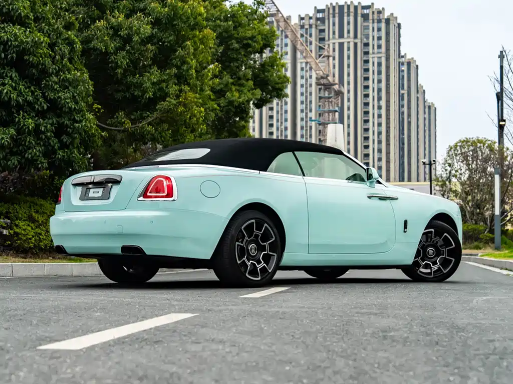 Yaoying 2018 6.6T Black Badge купить на сайте DeffCars