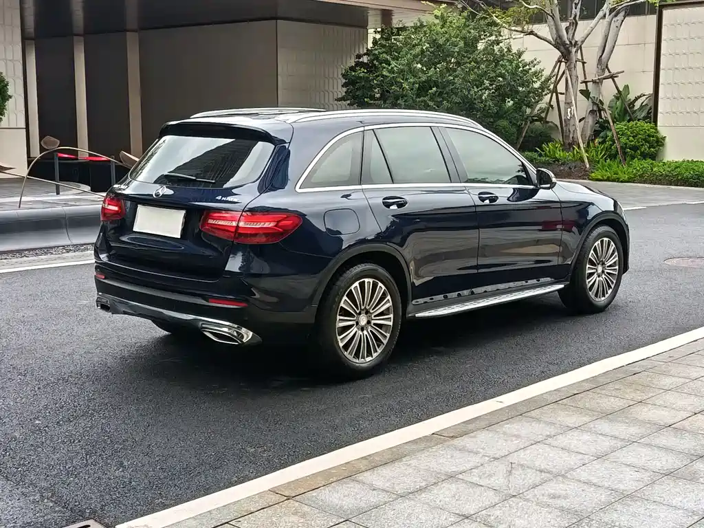 Mercedes-Benz GLC 2016 GLC 260 4MATIC Dynamic купить на сайте DeffCars