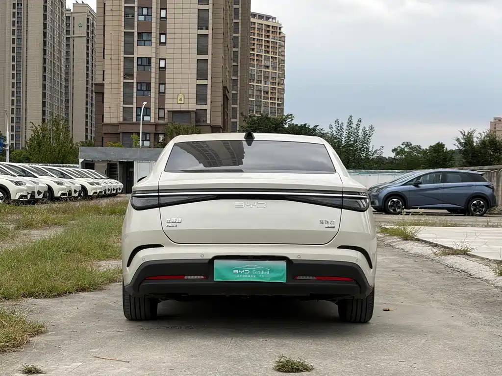 Seal 07 DM-i 2026 DM-i 1.5T 230km flagship model купить на сайте DeffCars
