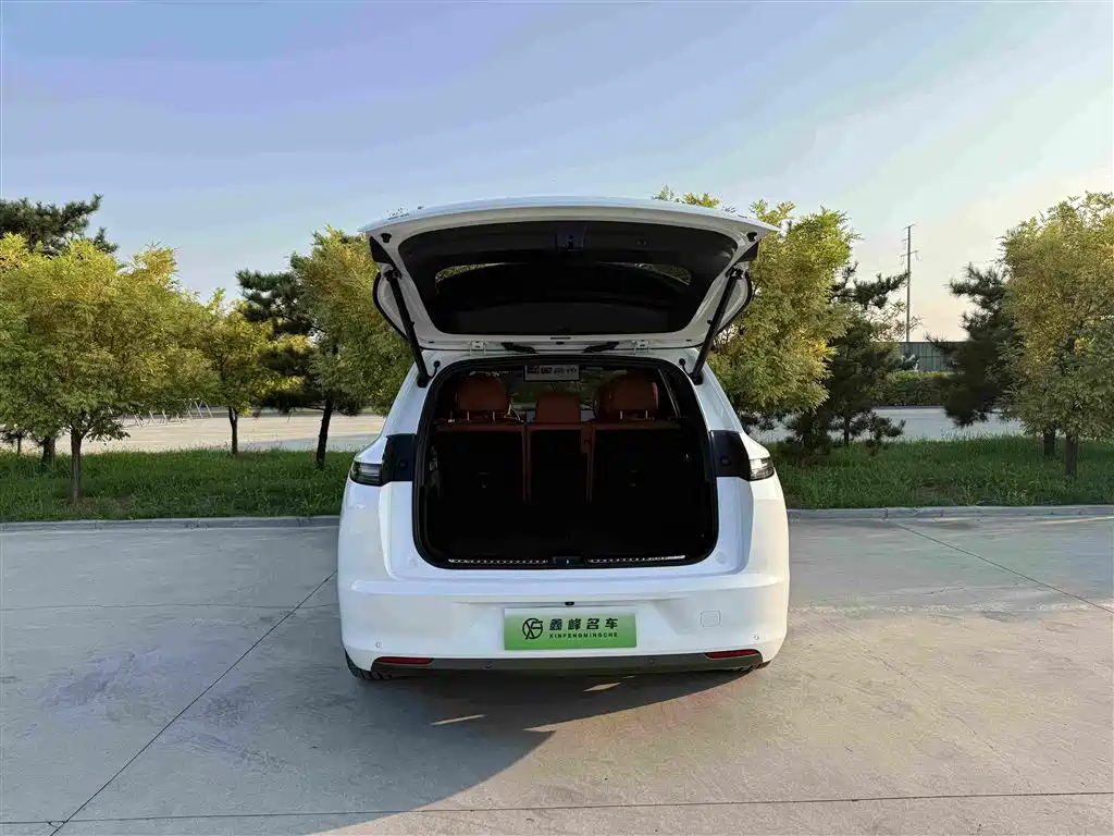 Ideal L7 2023 Max купить на сайте DeffCars