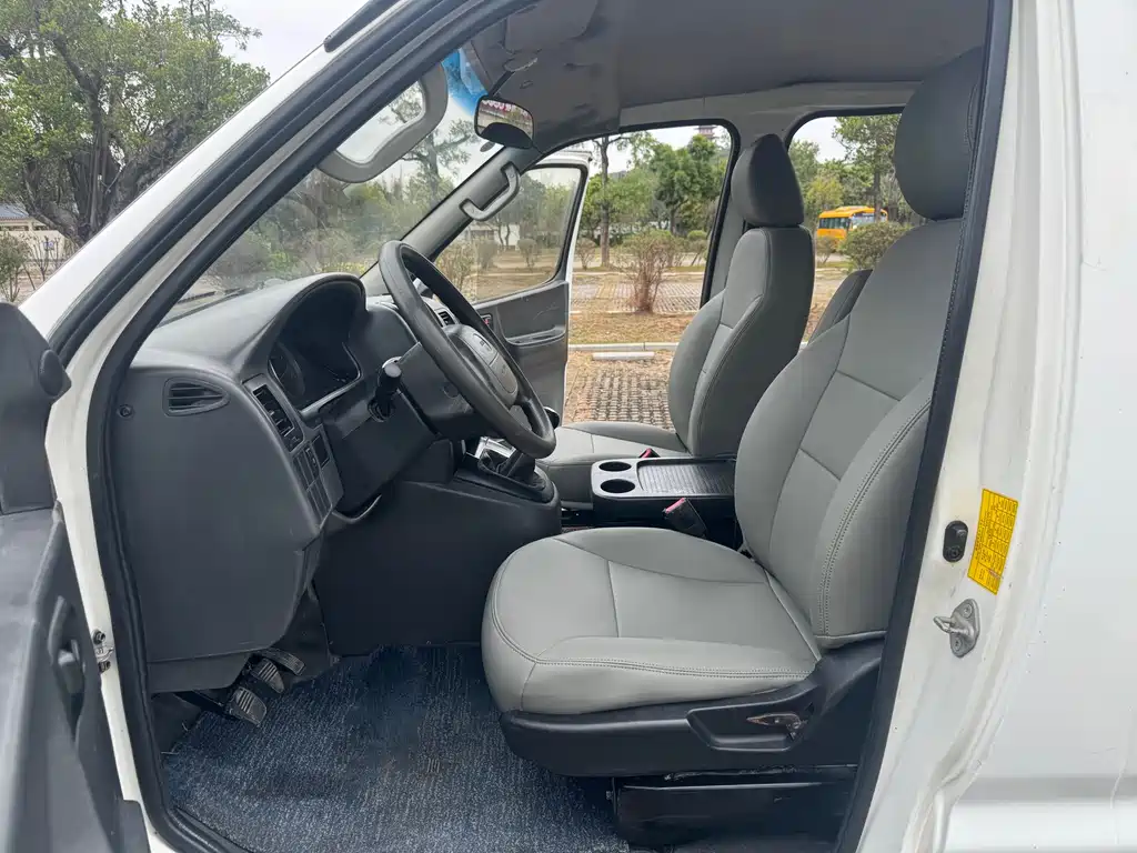 Jinbei Express 2018 2.0L Comfort V19 купить на сайте DeffCars
