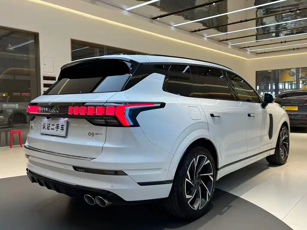 Lynk & Co 09 2021 2.0T Halo six-seater купить на сайте DeffCars