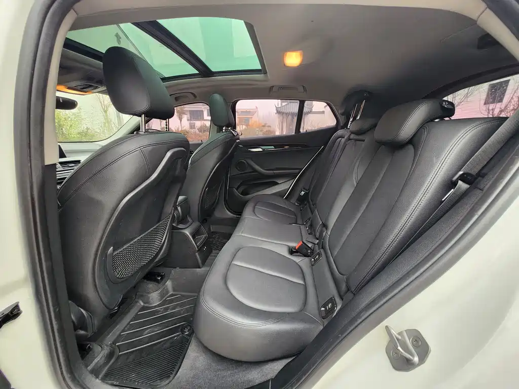 BMW X2 imported 2019 sDrive20i M off-road package National VI купить на сайте DeffCars