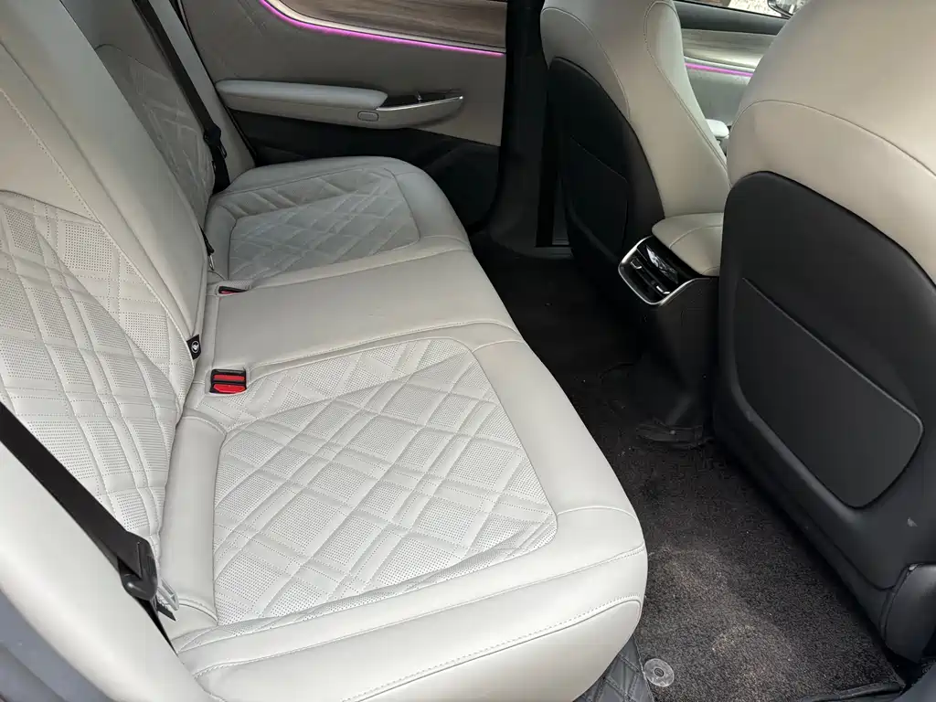 Changan Qiyuan A07 2023 model extended range 200 Air купить на сайте DeffCars