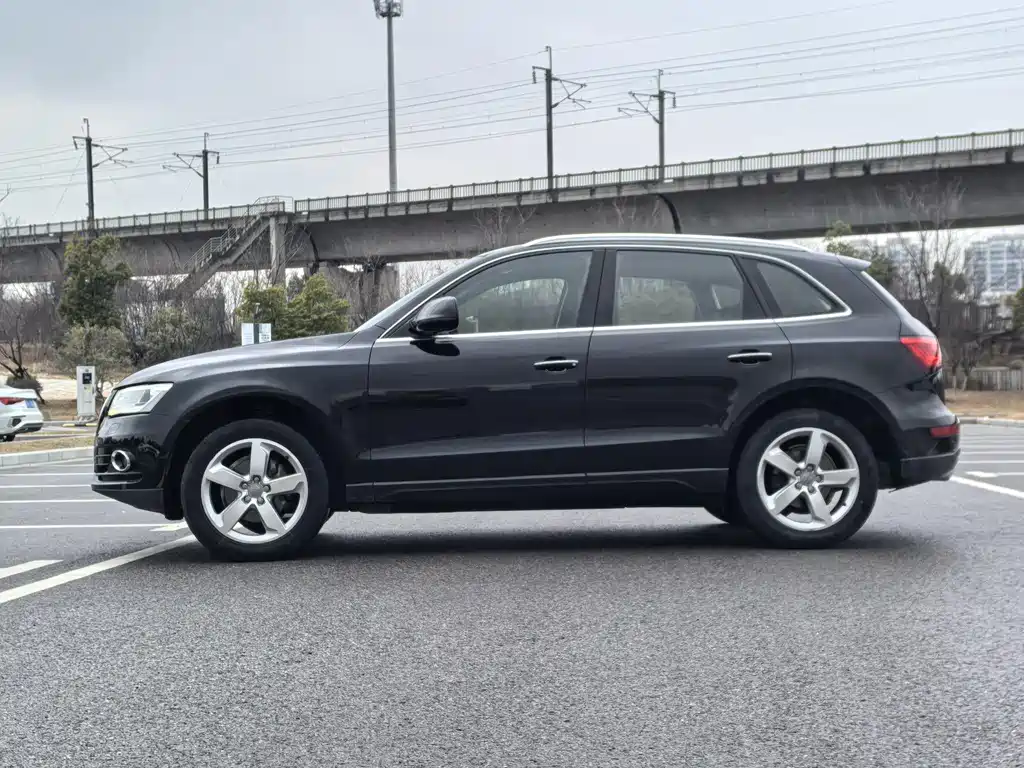 Audi Q5 2016 40 TFSI Technology купить на сайте DeffCars