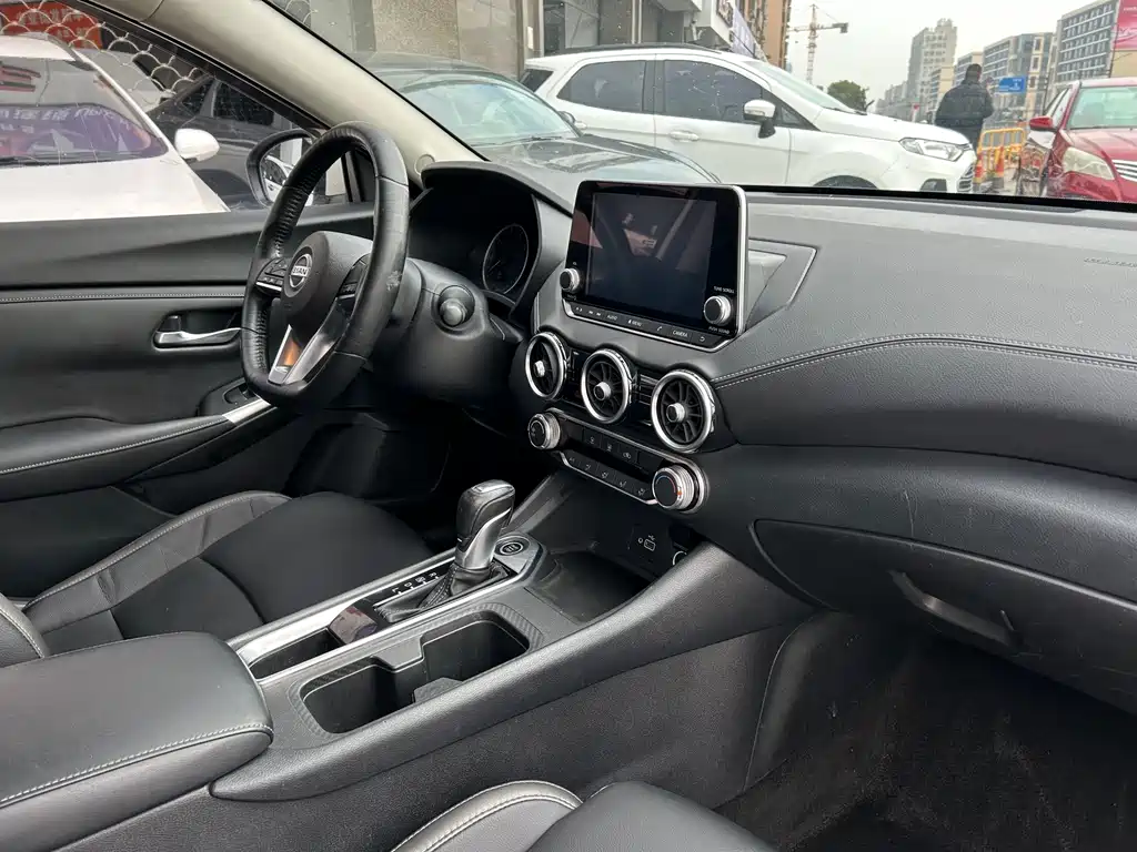 Sylphy 2021 1.6L XL CVT Enjoy Edition купить на сайте DeffCars