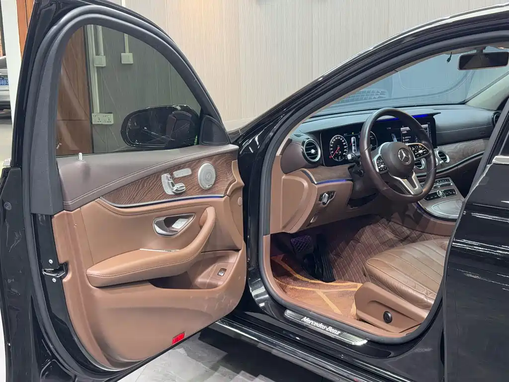 Mercedes-Benz E-Class 2020 Facelift E 300 L Special Edition купить на сайте DeffCars
