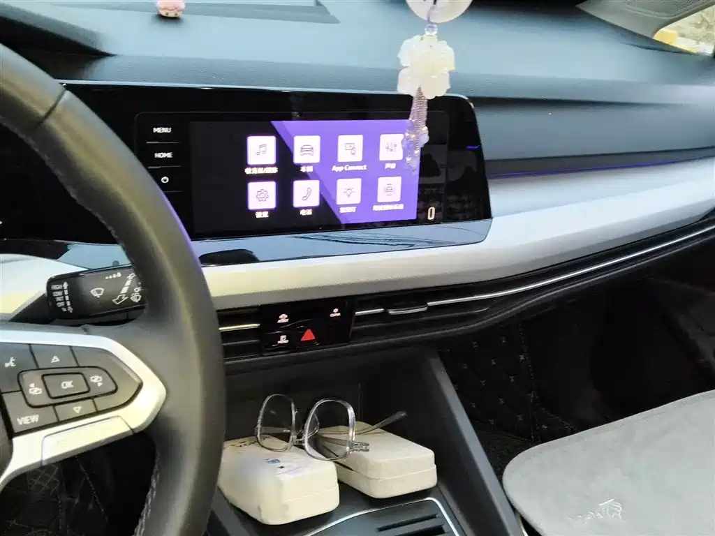 Golf 2023 facelift 280TSI DSG Pro купить на сайте DeffCars