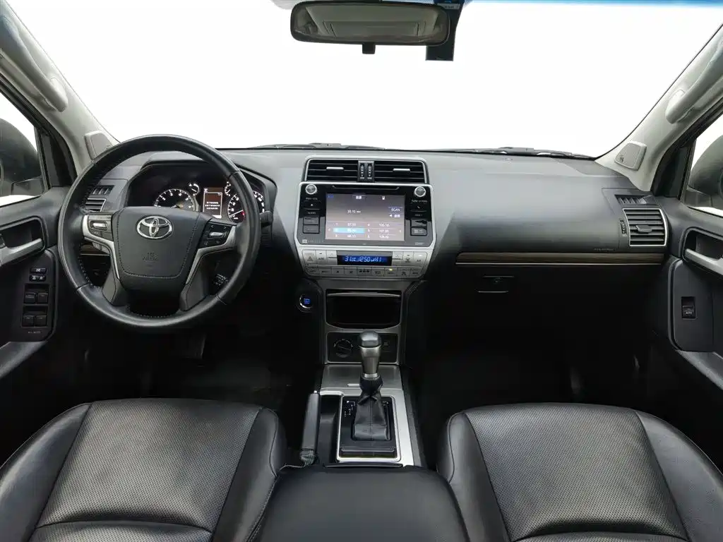 Prado 2018 3.5L automatic TX-L NAVI rear mounted spare tire купить на сайте DeffCars