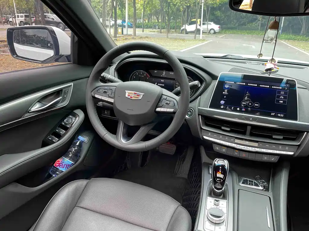 Cadillac CT5 2022 28T luxury model (standard version) купить на сайте DeffCars