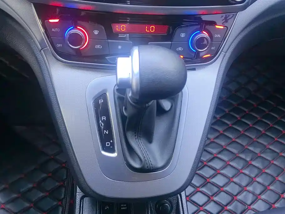 Haval M6 2019 1.5T DCT two-wheel drive value version National VI купить на сайте DeffCars