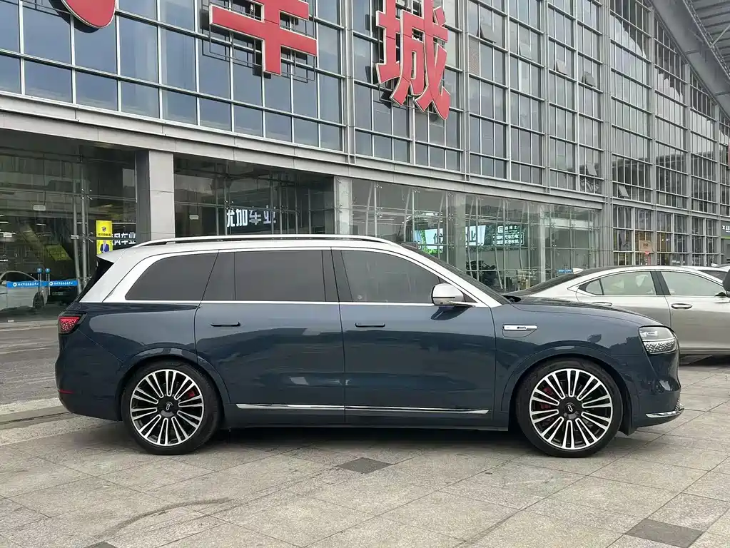 Wenjie M9 2024 pure electric Ultra version 100kWh 6-seater version купить на сайте DeffCars