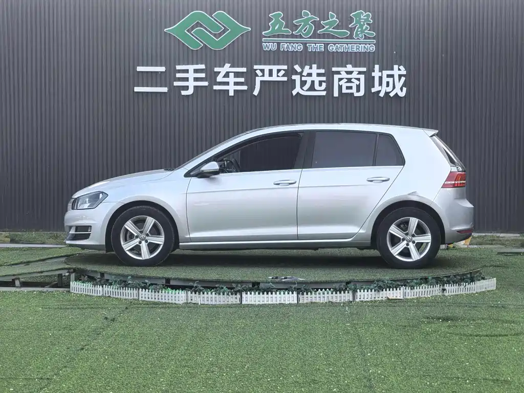 Golf 2015 1.6L automatic comfort type купить на сайте DeffCars