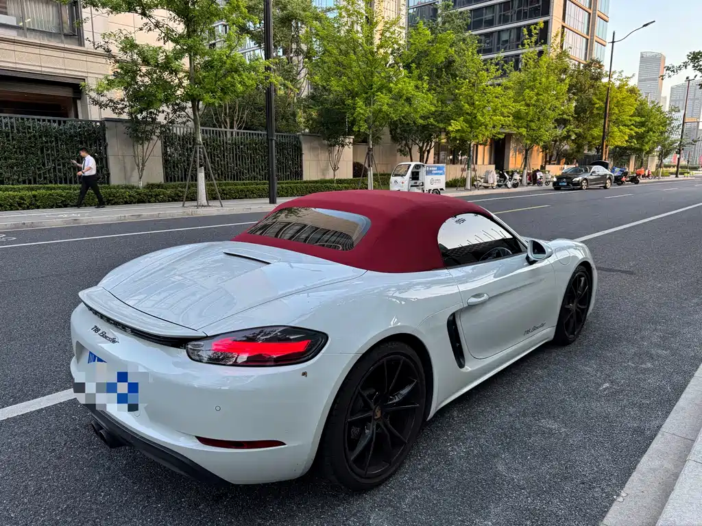 Porsche 718 2022 Boxster 2.0T купить на сайте DeffCars