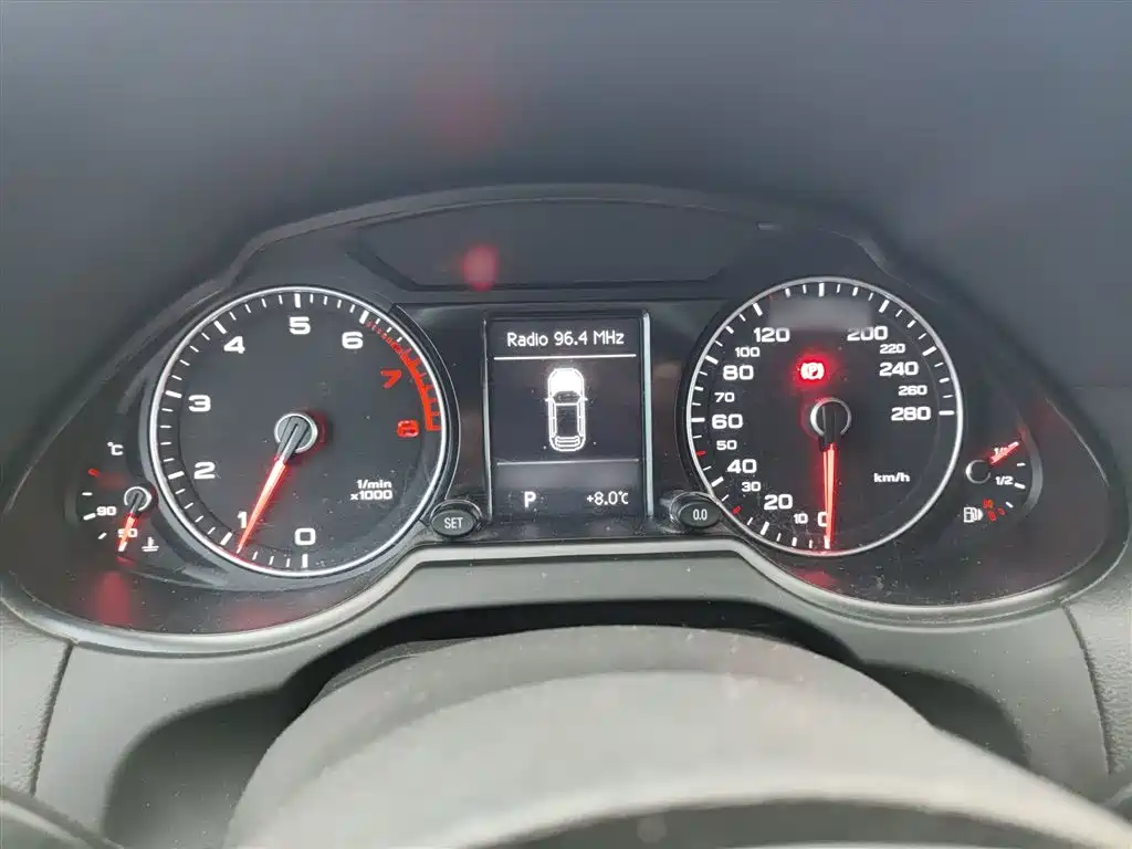 Audi Q5 2016 40 TFSI Technology купить на сайте DeffCars