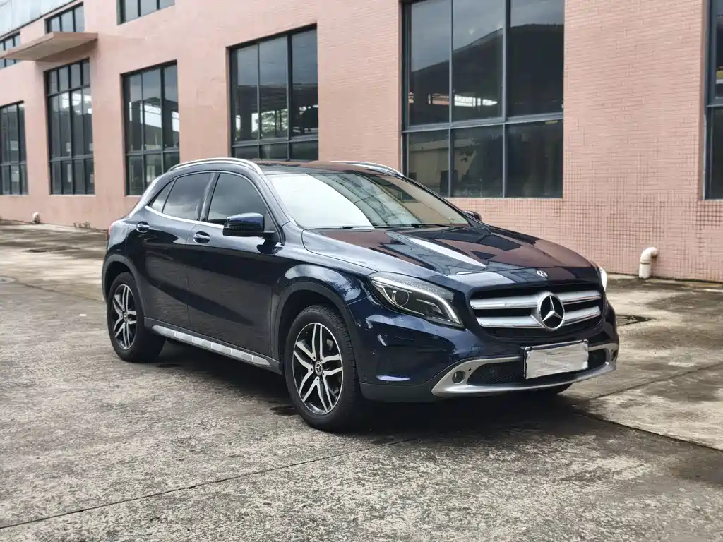 Mercedes GLA 2016 200 Fashion Edition купить на сайте DeffCars