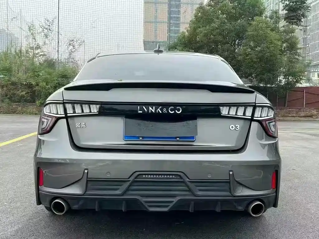 Lynk & Co 03 2020 1.5TD DCT Pro version купить на сайте DeffCars