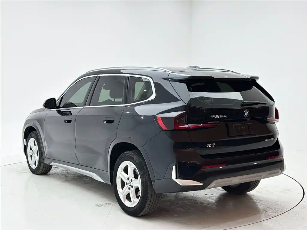 BMW X1 2023 sDrive20Li X Design Package купить на сайте DeffCars
