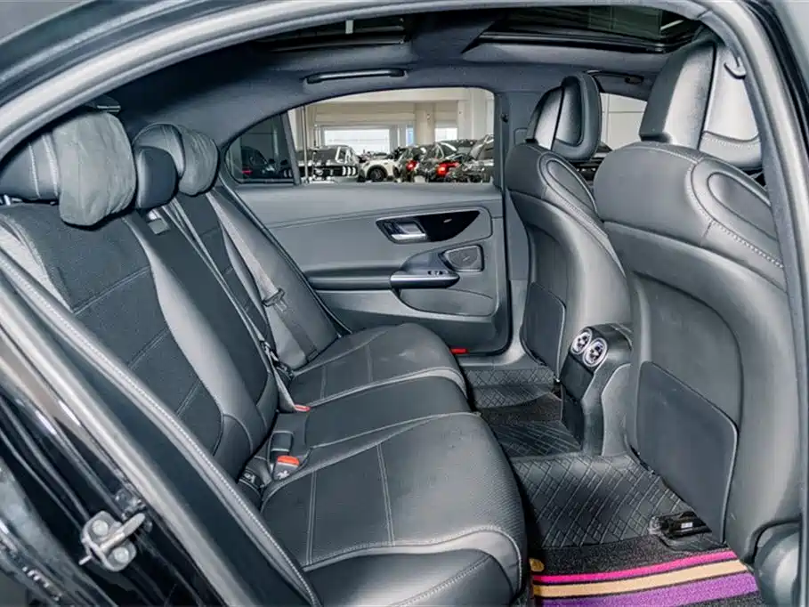 Mercedes-Benz C-Class 2025 facelift C 260 L купить на сайте DeffCars