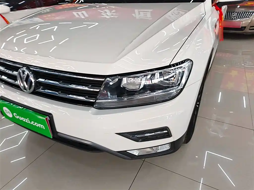 Tiguan L 2019 facelift 330TSI automatic two-wheel drive panoramic comfort version National VI купить на сайте DeffCars