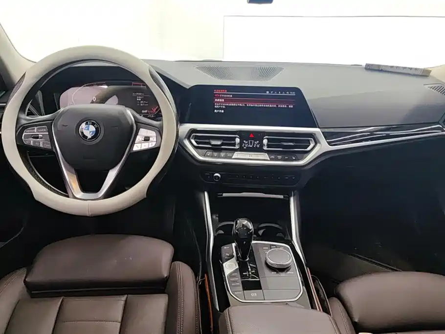 BMW 3 Series 2021 320i Sports Package купить на сайте DeffCars