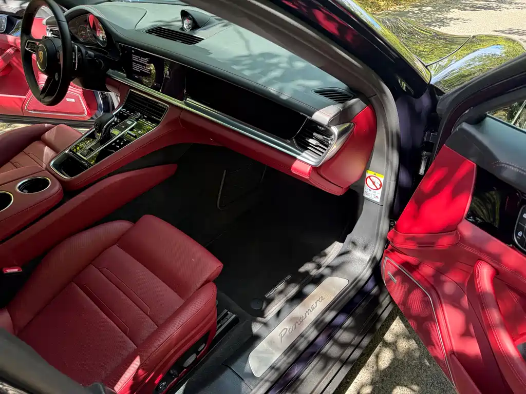 Panamera 2023 Panamera 2.9T Platinum Edition купить на сайте DeffCars
