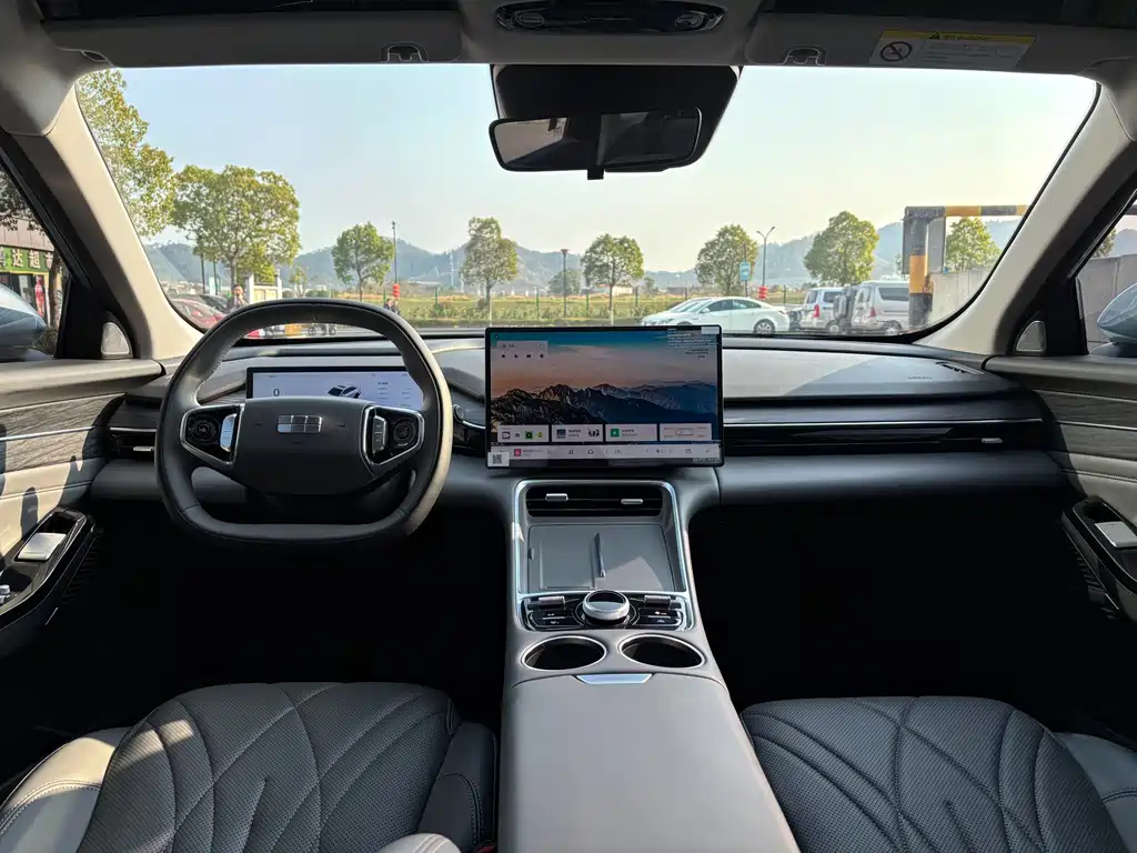 Galaxy L6 2025 EM-i 140km Starship Edition купить на сайте DeffCars