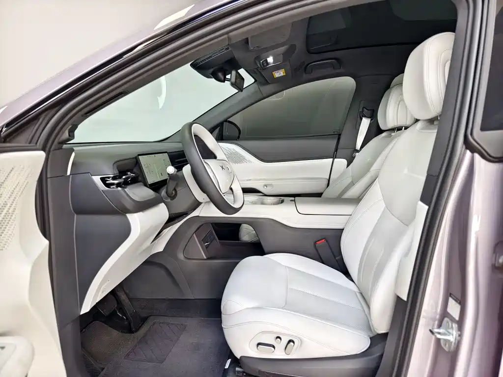 Xpeng G6 2025 model 625 long battery life Max flagship version купить на сайте DeffCars