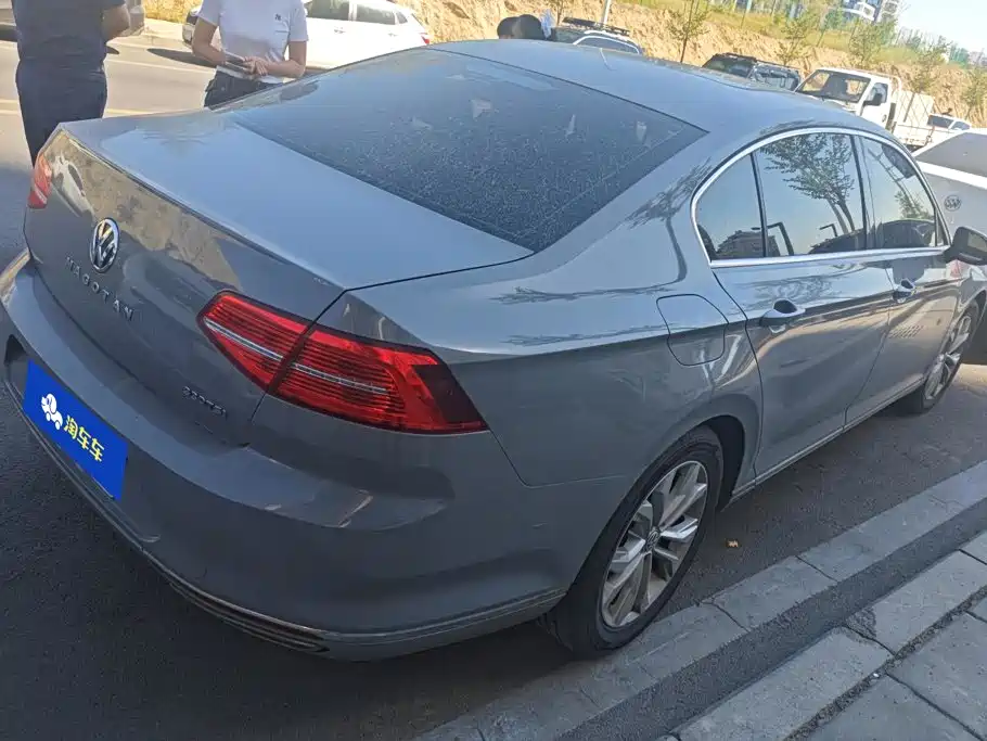 Magotan 2018 facelift 330TSI DSG luxury model купить на сайте DeffCars