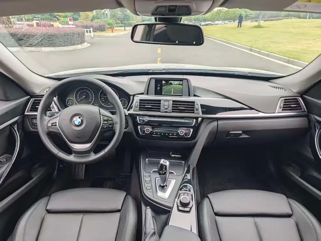 BMW 3 Series GT 2018 320i Fashion Model купить на сайте DeffCars
