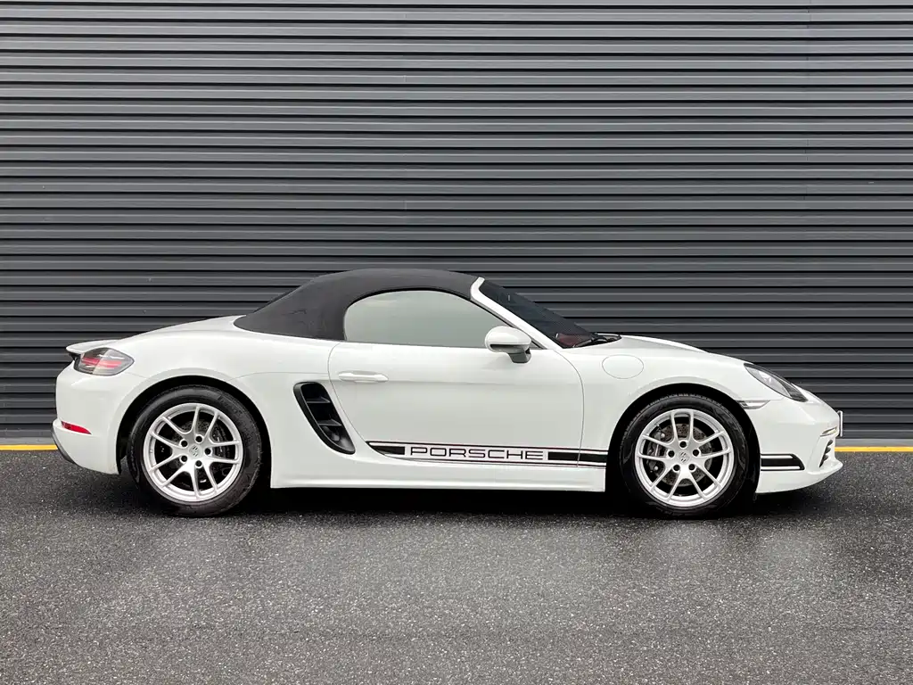 Porsche 718 2022 Boxster 2.0T купить на сайте DeffCars