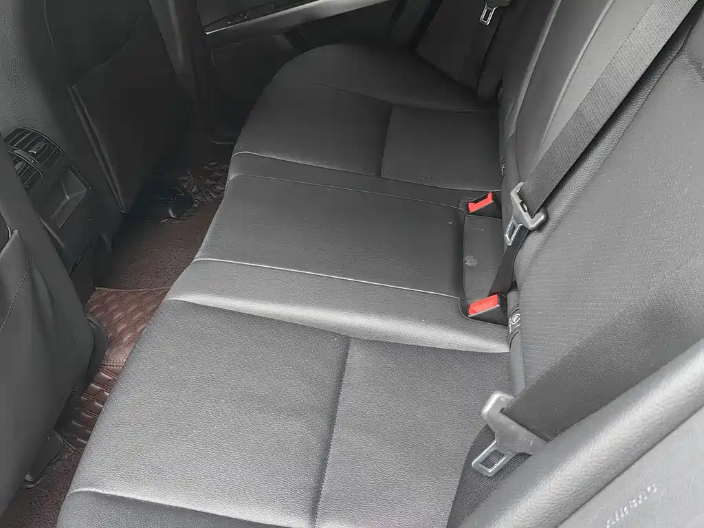 Mercedes GLK-Class 2013 GLK 300 4MATIC Dynamic Sunroof Type купить на сайте DeffCars
