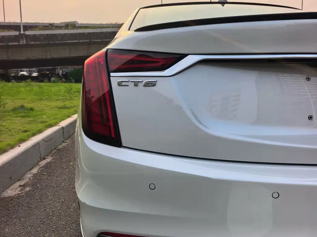 Cadillac CT6 2022 28T Platinum Type купить на сайте DeffCars