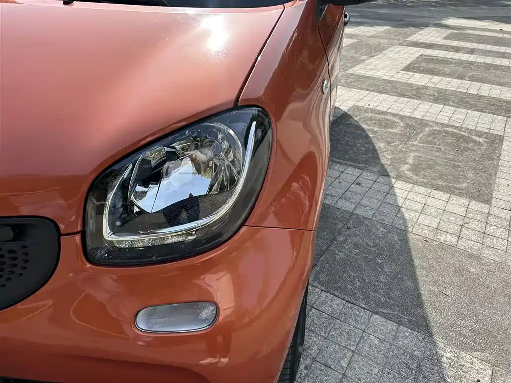 smart forfour 2016 1.0L 52kW smart version купить на сайте DeffCars
