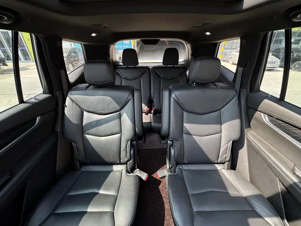 Cadillac XT6 2020 28T six-seat four-wheel drive luxury model купить на сайте DeffCars