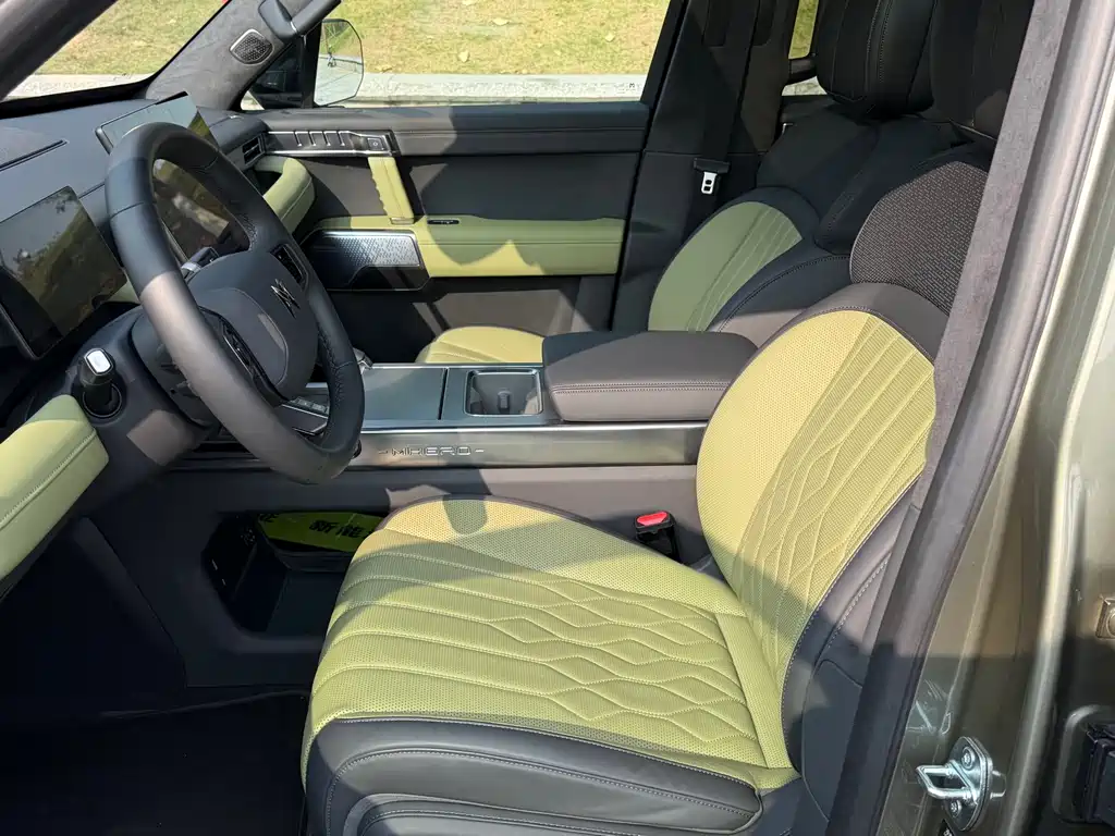 Warrior M817 2025 Pro купить на сайте DeffCars