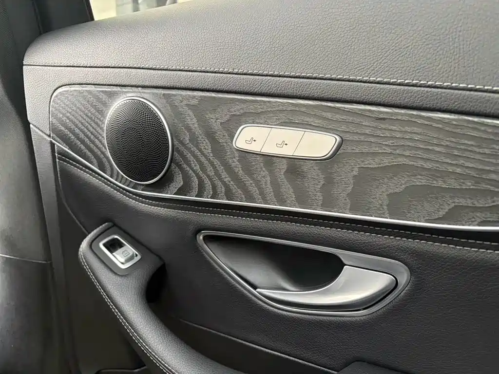 Mercedes-Benz C-Class 2019 facelift C 260 L sports version купить на сайте DeffCars