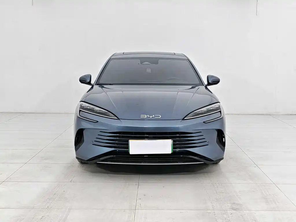 Seal 2024 Honor Edition DM-i 1.5L 121km Luxury Model купить на сайте DeffCars