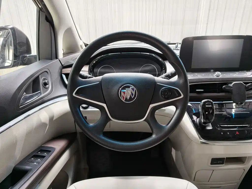 Buick GL8 2022 Land Business Class 652T Comfort купить на сайте DeffCars