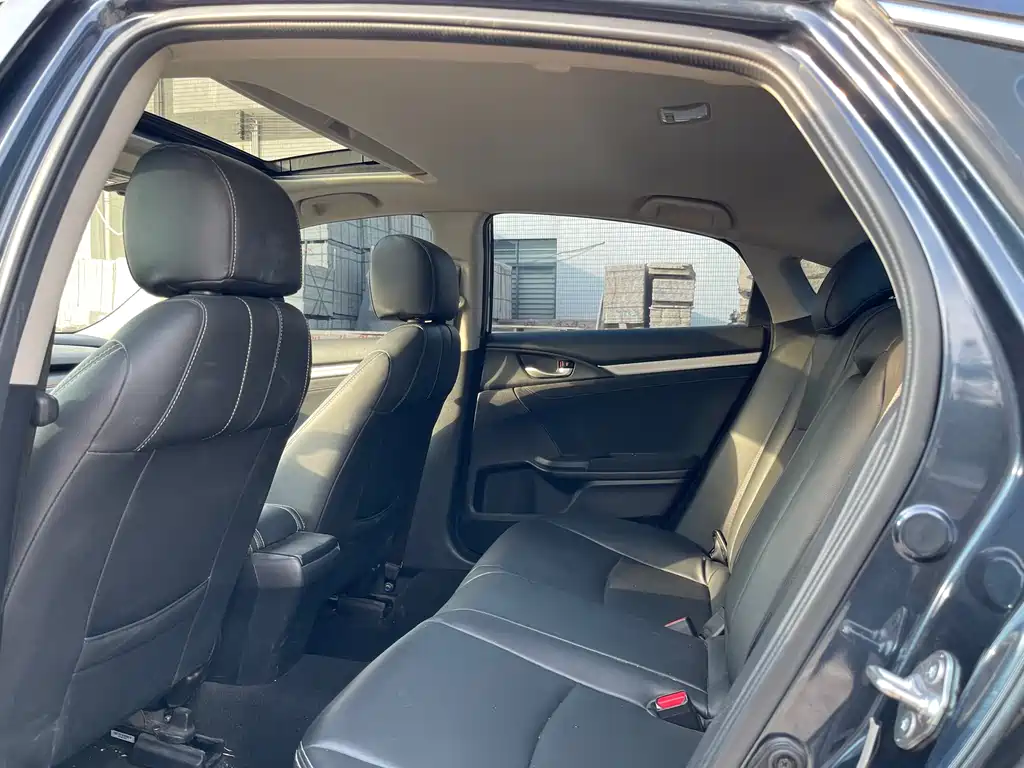 Civic 2019 220TURBO CVT combustion version National VI купить на сайте DeffCars