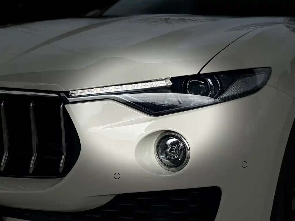 Levante 2021 3.0T Standard Edition купить на сайте DeffCars