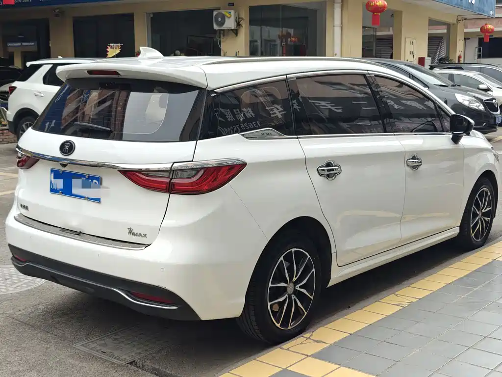 Song MAX 2017 1.5T automatic intelligent connected elite type 7 seats купить на сайте DeffCars